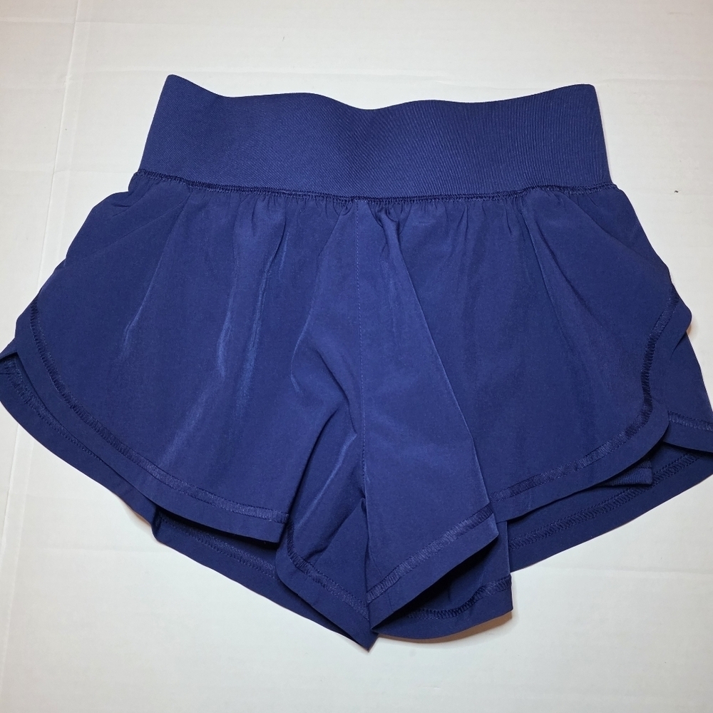 Crewcuts Girls' flutter short in performance Sz 12 Active